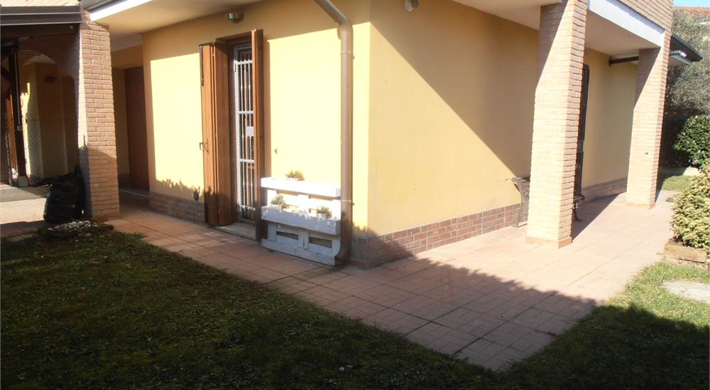 Photo 50